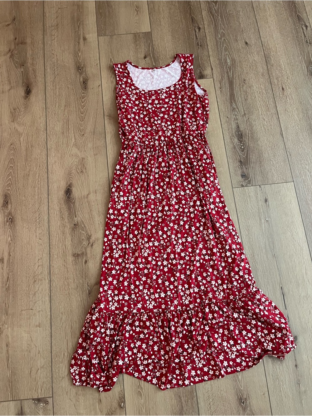 Red Floral Sleeveless Maxi Dress